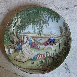 1981 Vintage Alice in Wonderland Plate